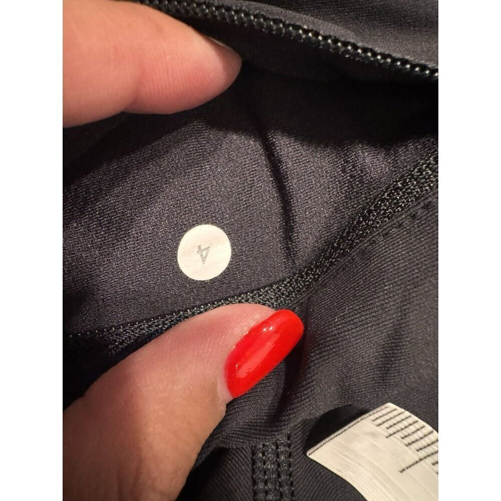 Lululemon Tight Stuff Tight Black / Black / Scratch Match Black Multi Size 4 EUC - Picture 6 of 6